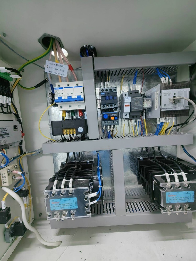 固态继电器与电力调整器区别？