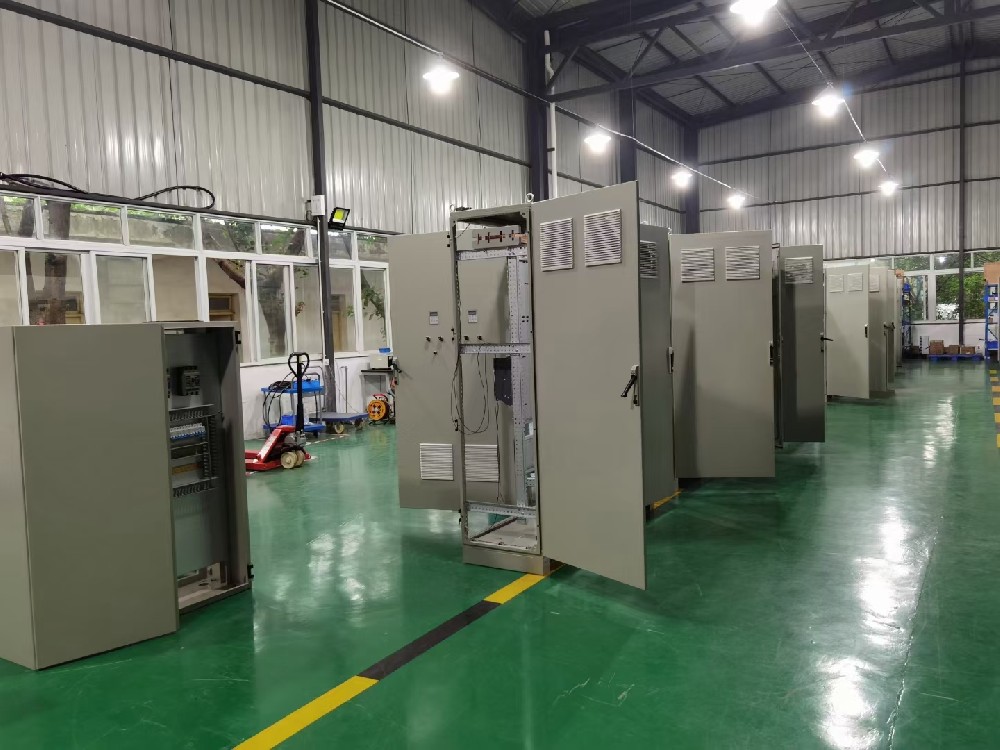 分歧海拔高度对电力调整器的散热和绝缘机能有怎么的影响？